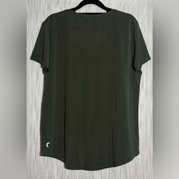 ZYIA Forest Green V-Neck Short Sleeve Tee - Picture 3 of 3